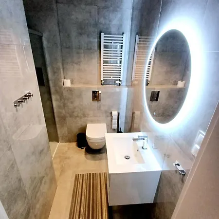 Kilinskiego 17a/9 アパート
